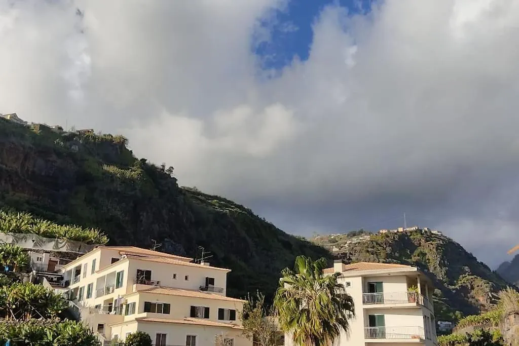 Comfy Apt In The Heart Of Ponta Do Sol Апартаменты Понта-ду-Сол